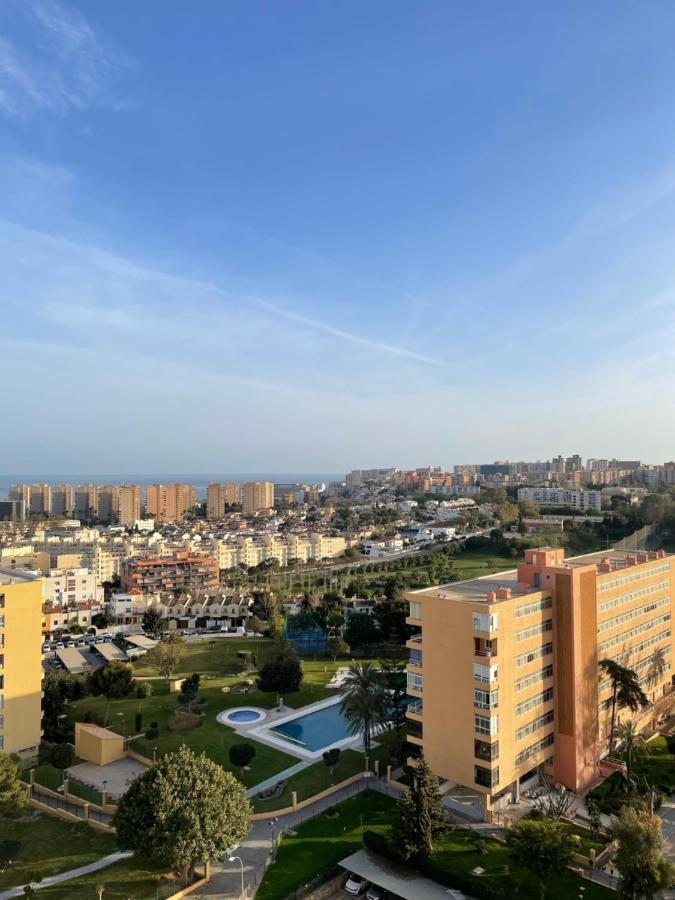 Apartamento La Torre 1337 Precioso, Moderno Y Con Piscina Торремолинос Экстерьер фото